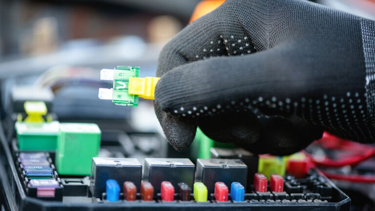 Is There a Fuse for Camshaft Position Sensor? What Drivers Need to Know